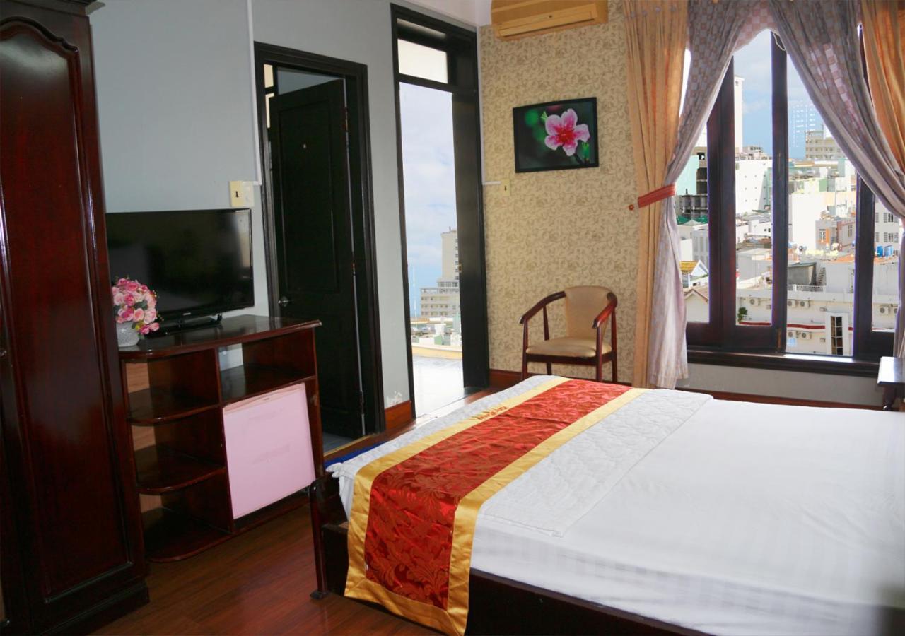 Ponys Hotel Нячанг Экстерьер фото