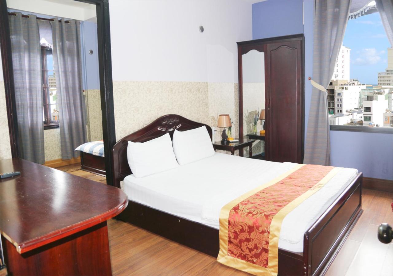 Ponys Hotel Нячанг Экстерьер фото