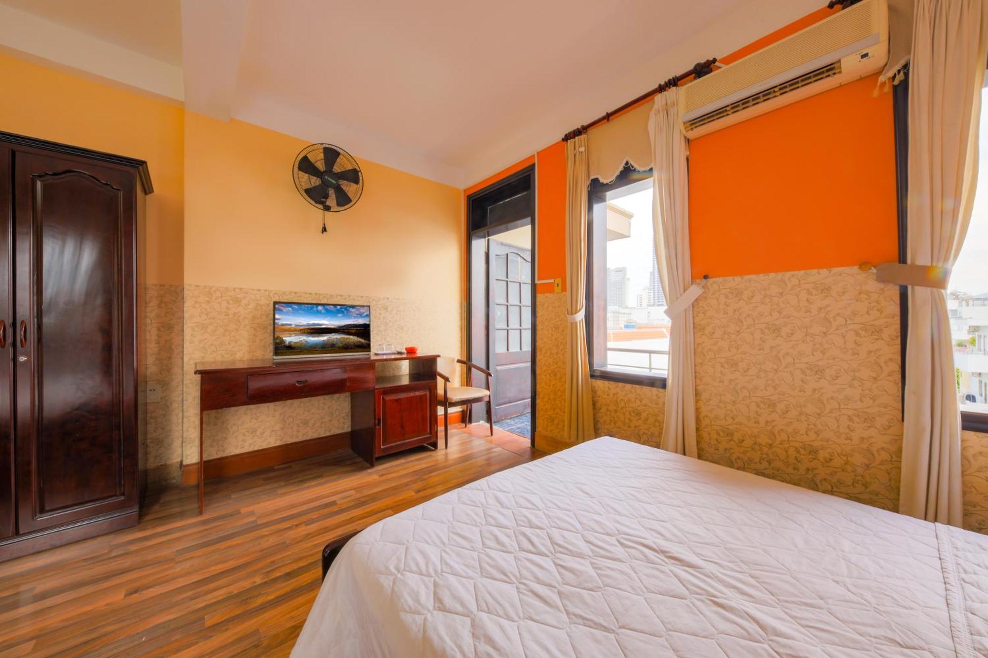 Ponys Hotel Нячанг Экстерьер фото