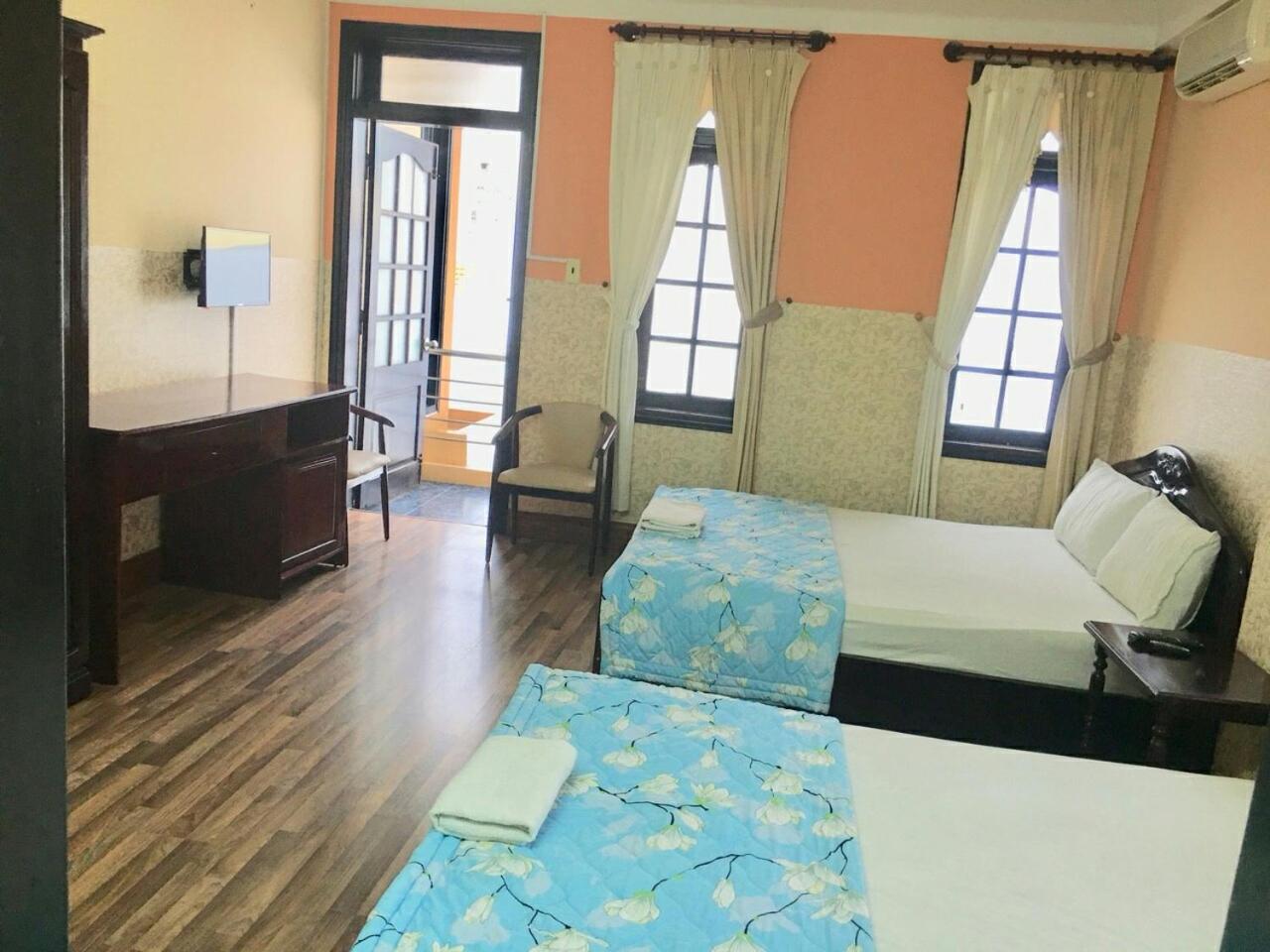 Ponys Hotel Нячанг Экстерьер фото