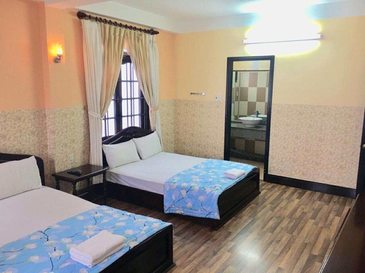 Ponys Hotel Нячанг Экстерьер фото